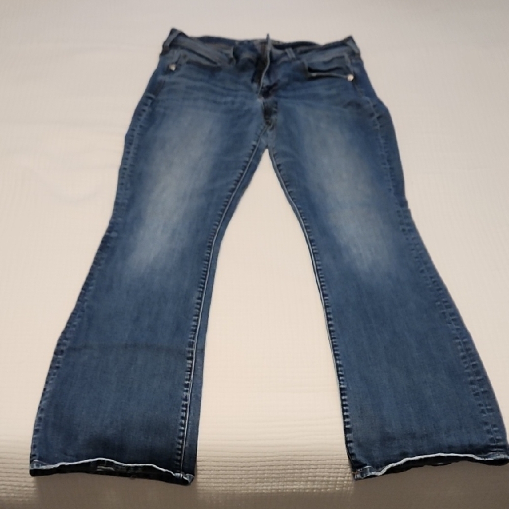American Eagle Outfitters Blue Kick Boot Flare Jeans 16 LONG